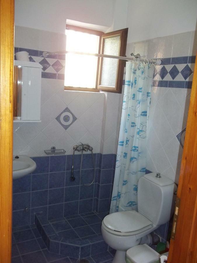 Happy Days Apartment Tiros Bagian luar foto